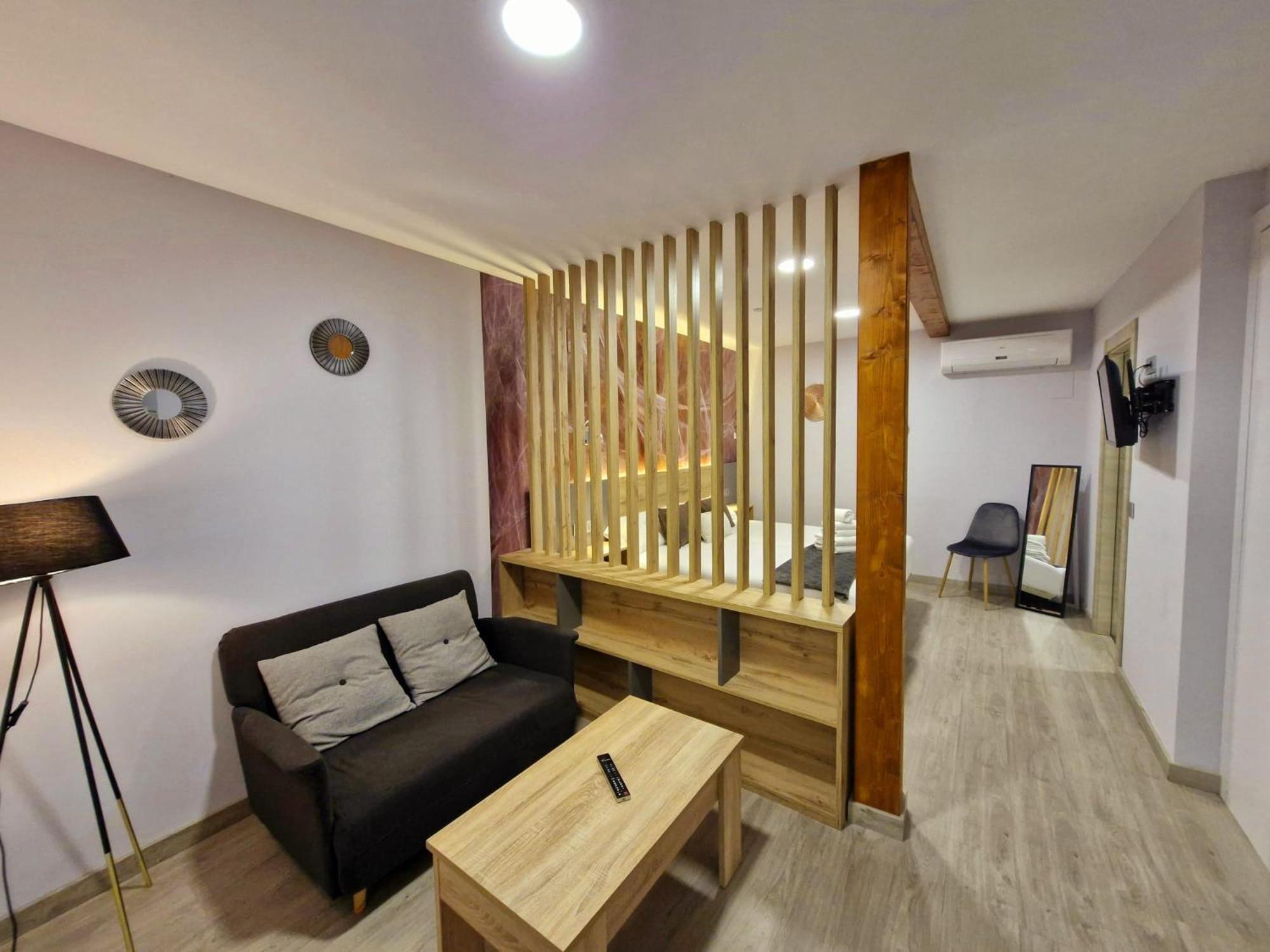 Feeling Home - Suites&Rooms León Extérieur photo