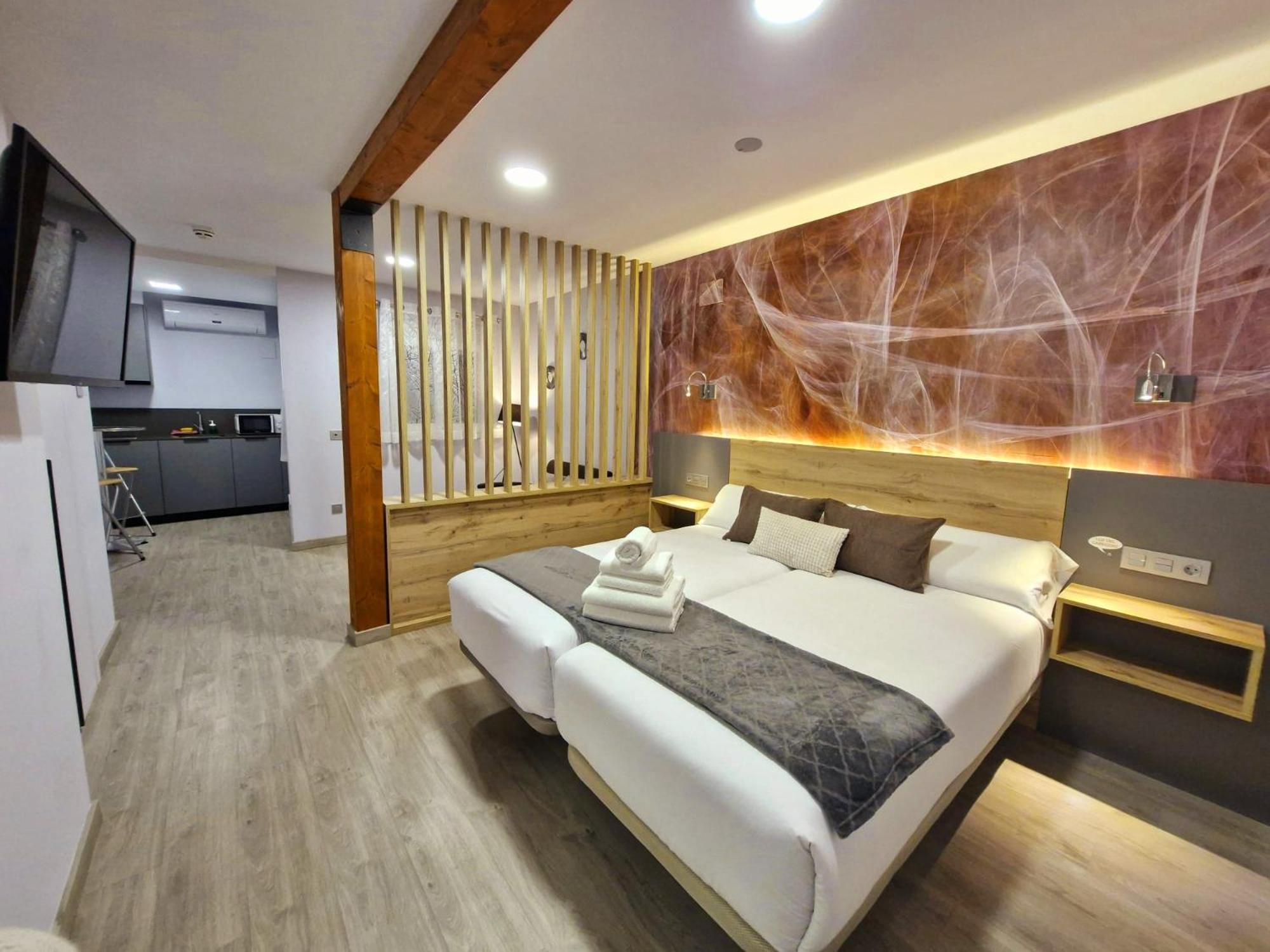 Feeling Home - Suites&Rooms León Extérieur photo