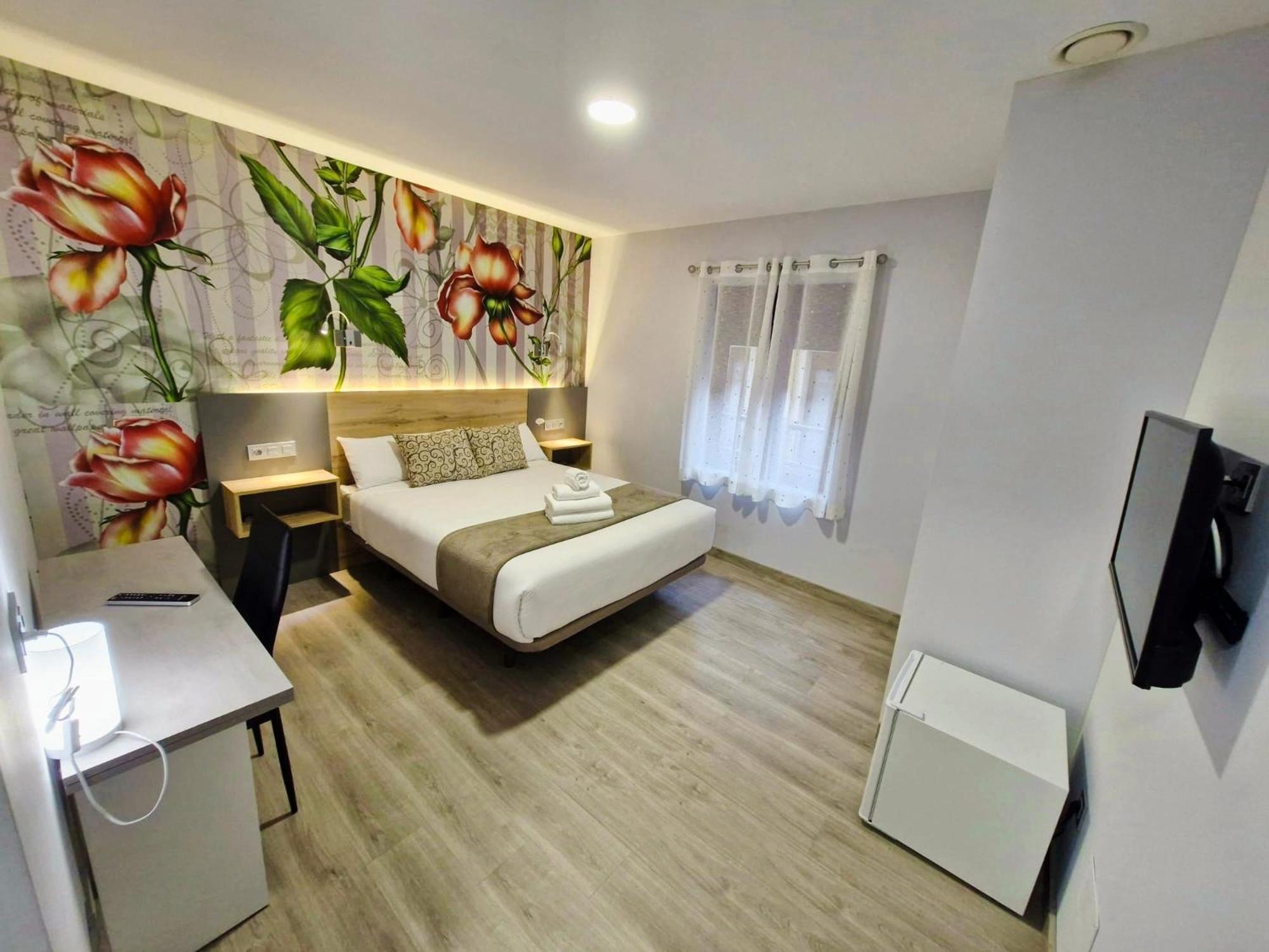 Feeling Home - Suites&Rooms León Extérieur photo