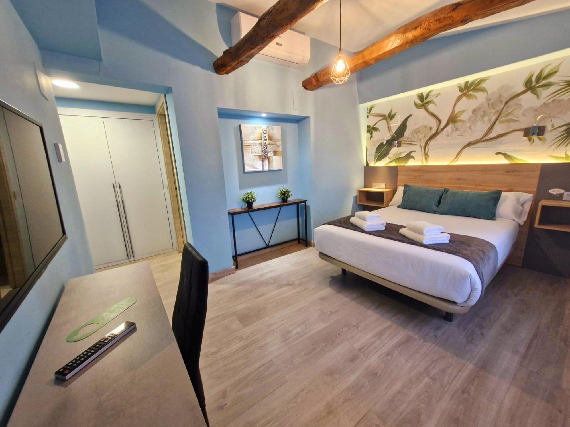 Feeling Home - Suites&Rooms León Extérieur photo